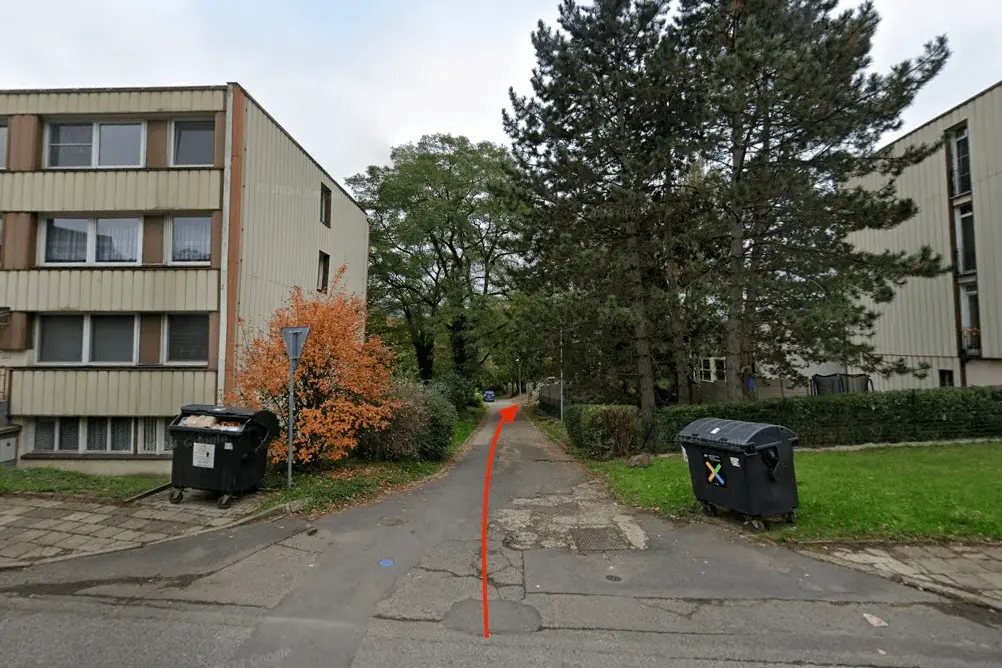 Z boční ulice Hoření
